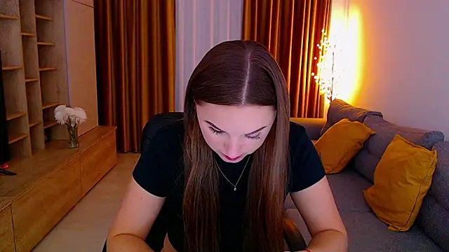  Mia Adams online show from October 2025 04:57:01 AM