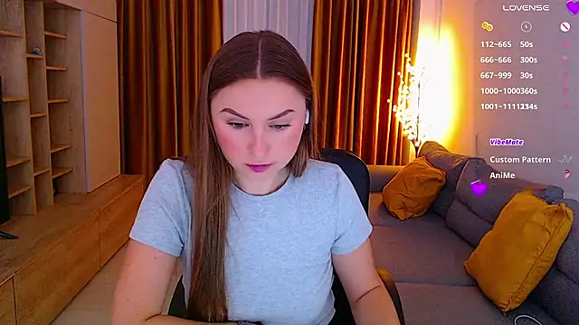  Mia Adams online show from November 2025 10:04:02 AM