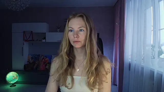 Cuddle Cat online show from November 2025 06:06:02 AM