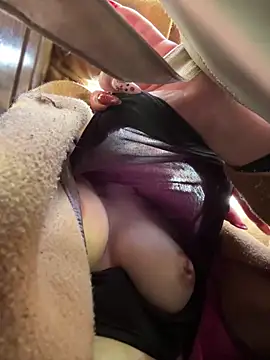 sammbunny online show from December 2024 03:55:01 PM