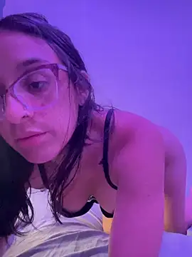 Snapshot of Ninnfa chatting on January 2025 04:34:02 AM Ninnfa online show from January 2025 04:34:02 AM