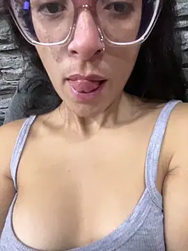 Snapshot of Ninnfa chatting on March 2025 11:20:01 AM Ninnfa online show from March 2025 11:20:01 AM