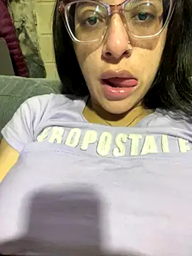 Snapshot of Ninnfa chatting on September 2025 04:07:01 AM Ninnfa online show from September 2025 04:07:01 AM