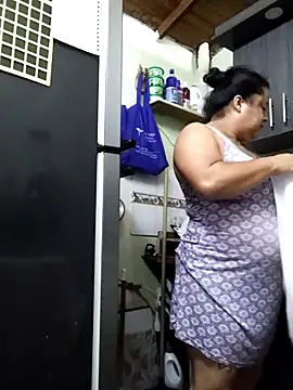 Monseratte21 online show from September 2025 01:13:02 PM