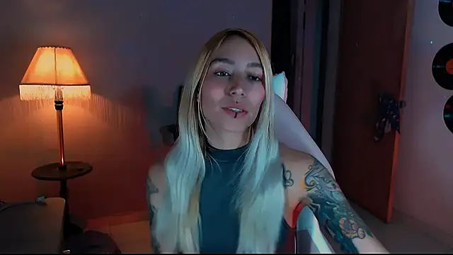 Saucy Jenn online show from December 2024 10:53:02 PM