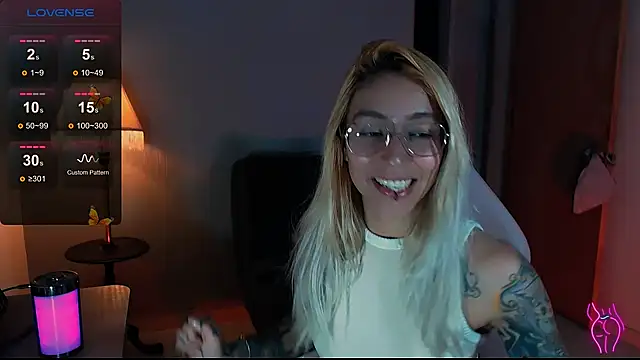 Saucy Jenn online show from December 2024 10:36:01 PM