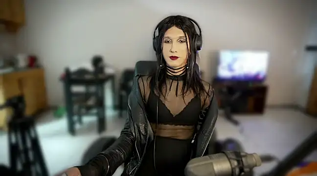 Snapshot of brenda_nataliaok chatting on January 2025 02:04:02 AM brenda nataliaok online show from January 2025 02:04:02 AM