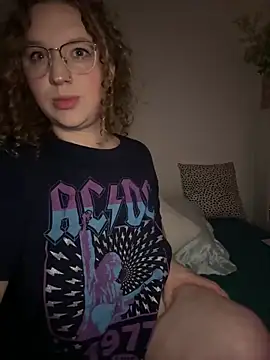 EmmieRae online show from October 2025 03:31:02 AM