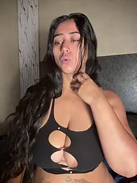 Valentinne z online show from July 2026 10:21:02 AM