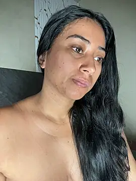 Valentinne z online show from July 2026 10:36:01 AM