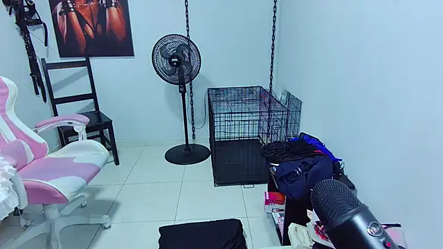 Hannah-grace online show from January 2025 01:02:02 PM