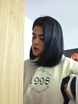 Hannah-grace online show from March 2026 10:21:02 AM