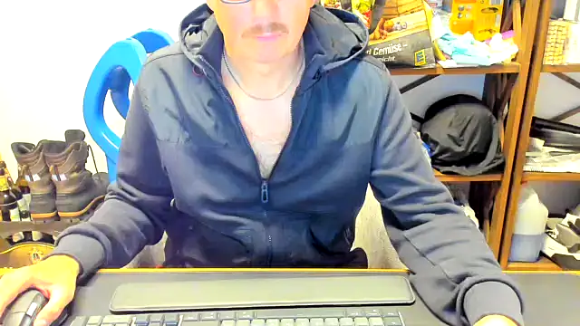 Snapshot of jan_martin chatting on September 2025 07:08:02 PM jan martin online show from September 2025 07:08:02 PM