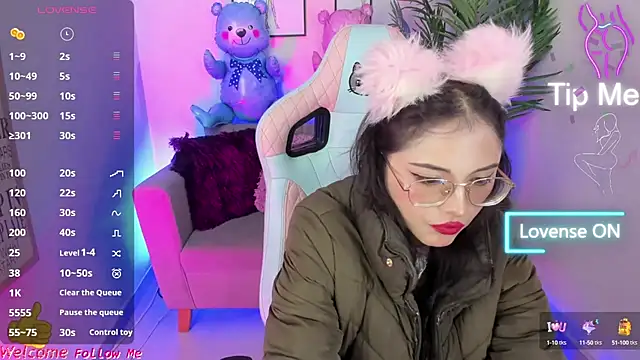 Kyomi chang online show from February 2025 03:20:01 PM