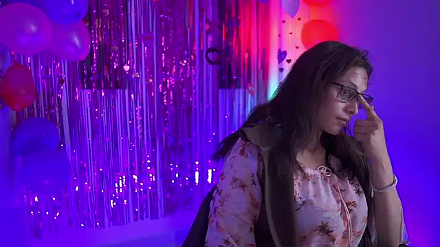 Kyomi chang online show from September 2025 01:14:02 PM