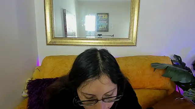 Snapshot of Kyomi_chang chatting on April 2026 12:09:02 PM Kyomi chang online show from April 2026 12:09:02 PM