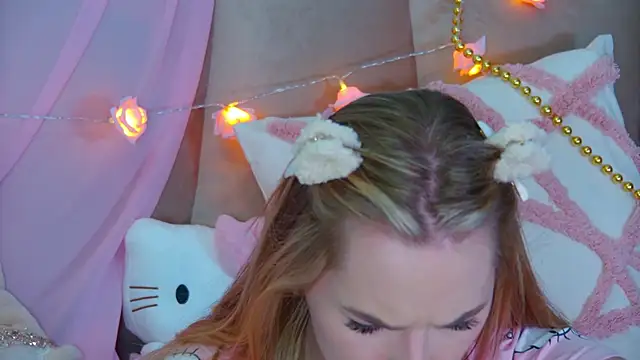 Snapshot of GentleRossi chatting on January 2025 10:02:01 PM GentleRossi online show from January 2025 10:02:01 PM