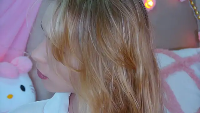 Snapshot of GentleRossi chatting on January 2025 03:21:01 PM GentleRossi online show from January 2025 03:21:01 PM