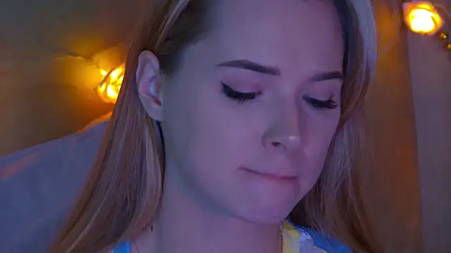 Snapshot of GentleRossi chatting on January 2025 03:31:01 AM GentleRossi online show from January 2025 03:31:01 AM