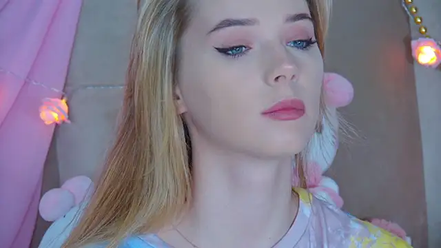 Snapshot of GentleRossi chatting on January 2025 03:07:01 PM GentleRossi online show from January 2025 03:07:01 PM