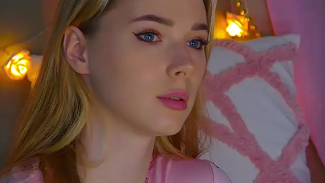 Snapshot of GentleRossi chatting on January 2025 07:10:02 PM GentleRossi online show from January 2025 07:10:02 PM