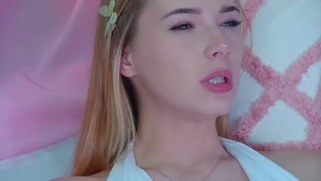 Snapshot of GentleRossi chatting on February 2025 10:24:01 PM GentleRossi online show from February 2025 10:24:01 PM