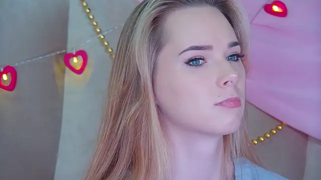 Snapshot of GentleRossi chatting on February 2025 03:10:02 PM GentleRossi online show from February 2025 03:10:02 PM