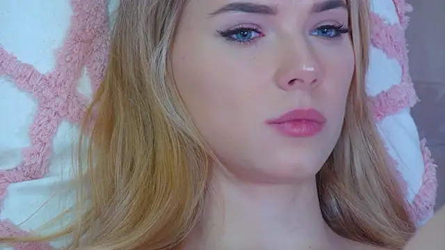 Snapshot of GentleRossi chatting on March 2025 12:25:02 AM GentleRossi online show from March 2025 12:25:02 AM