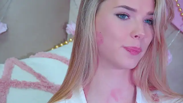 Snapshot of GentleRossi chatting on March 2025 12:23:02 AM GentleRossi online show from March 2025 12:23:02 AM