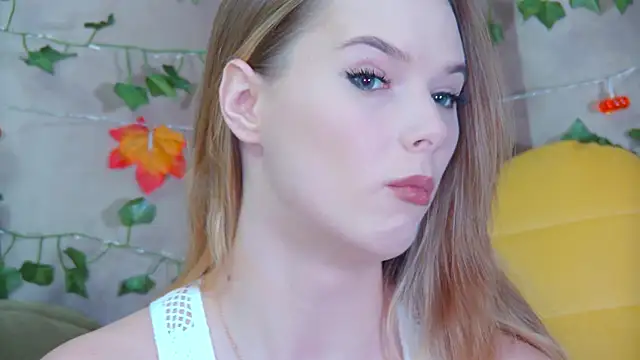 Snapshot of GentleRossi chatting on October 2025 03:13:01 PM GentleRossi online show from October 2025 03:13:01 PM