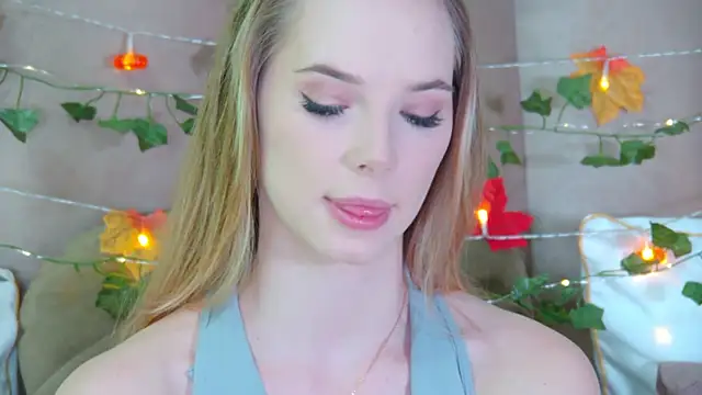 Snapshot of GentleRossi chatting on October 2025 03:08:01 PM GentleRossi online show from October 2025 03:08:01 PM