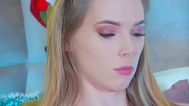 Snapshot of GentleRossi chatting on November 2025 03:22:01 PM GentleRossi online show from November 2025 03:22:01 PM