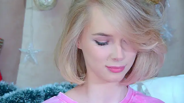 Snapshot of GentleRossi chatting on December 2025 05:08:02 PM GentleRossi online show from December 2025 05:08:02 PM