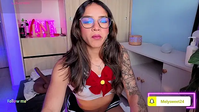 melisa es online show from September 2025 09:48:01 PM