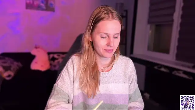 Chanel Gill online show from November 2025 07:19:01 PM