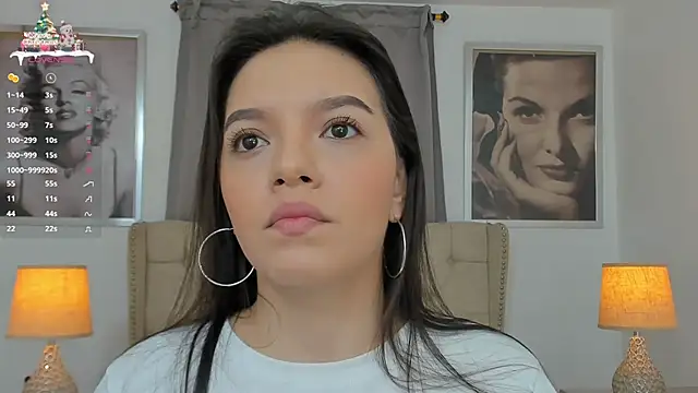 Snapshot of Beautyari_ chatting on January 2025 11:57:01 AM Beautyari online show from January 2025 11:57:01 AM