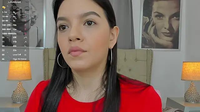 Snapshot of Beautyari_ chatting on January 2025 12:04:02 PM Beautyari online show from January 2025 12:04:02 PM