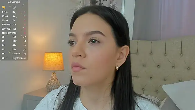 Snapshot of Beautyari_ chatting on January 2025 12:13:02 PM Beautyari online show from January 2025 12:13:02 PM