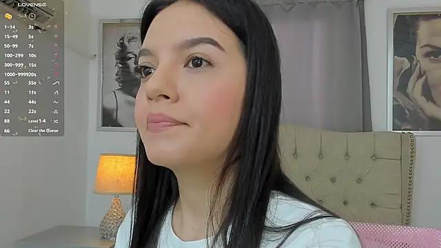 Snapshot of Beautyari_ chatting on January 2025 11:53:01 AM Beautyari online show from January 2025 11:53:01 AM