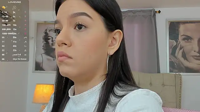 Snapshot of Beautyari_ chatting on January 2025 11:56:01 AM Beautyari online show from January 2025 11:56:01 AM