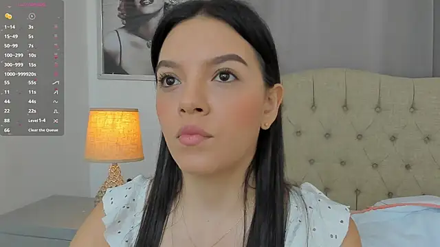 Snapshot of Beautyari_ chatting on February 2025 12:11:02 PM Beautyari online show from February 2025 12:11:02 PM