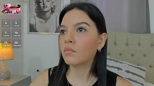 Snapshot of Beautyari_ chatting on February 2025 12:21:02 PM Beautyari online show from February 2025 12:21:02 PM