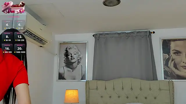 Snapshot of Beautyari_ chatting on February 2025 12:24:01 PM Beautyari online show from February 2025 12:24:01 PM