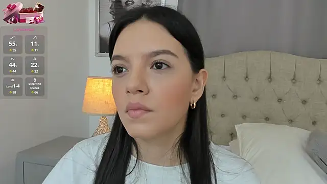 Snapshot of Beautyari_ chatting on February 2025 12:23:02 PM Beautyari online show from February 2025 12:23:02 PM