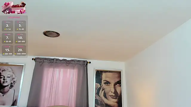 Snapshot of Beautyari_ chatting on October 2025 12:22:02 PM Beautyari online show from October 2025 12:22:02 PM