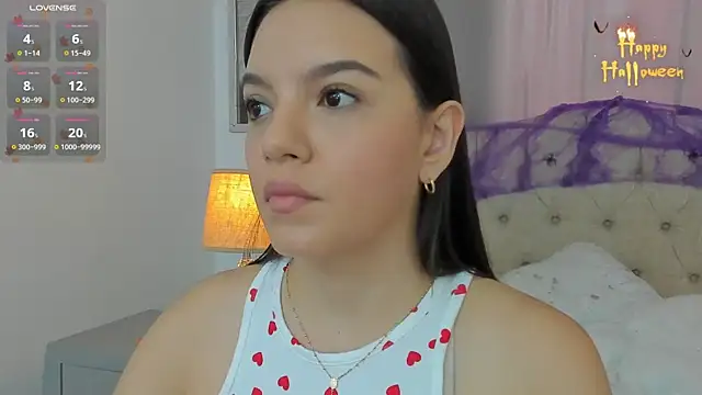 Snapshot of Beautyari_ chatting on October 2025 12:38:02 PM Beautyari online show from October 2025 12:38:02 PM