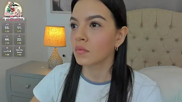 Snapshot of Beautyari_ chatting on December 2025 12:32:01 PM Beautyari online show from December 2025 12:32:01 PM