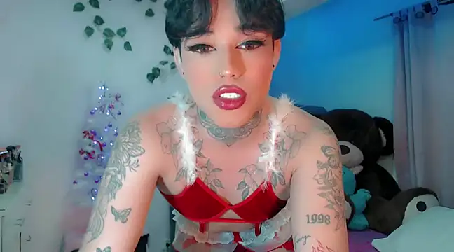 Snapshot of little_star_porn chatting on December 2024 10:55:02 PM little star porn online show from December 2024 10:55:02 PM