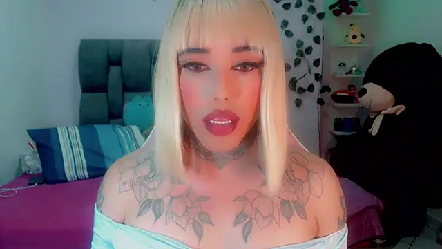 Snapshot of little_star_porn chatting on January 2025 10:24:02 AM little star porn online show from January 2025 10:24:02 AM