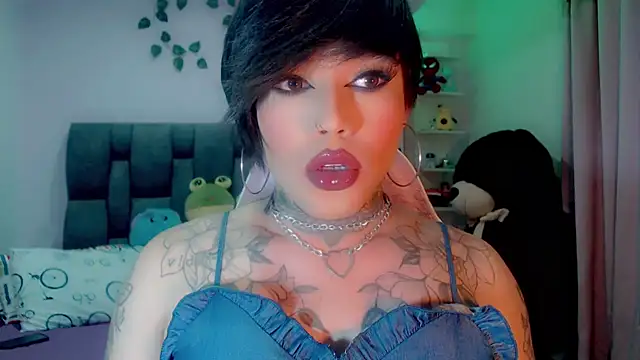 Snapshot of little_star_porn chatting on January 2025 11:16:01 AM little star porn online show from January 2025 11:16:01 AM